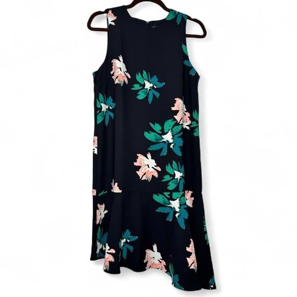 Who What Wear Black Floral Asymmetrical Hem Dress Sleeveless Small NWT - Picture 3 of 14